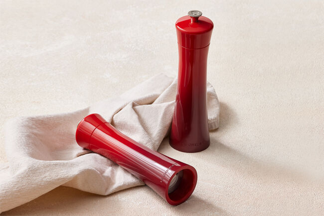 Modern 21cm Salt Mill CeriseCerise image number 6